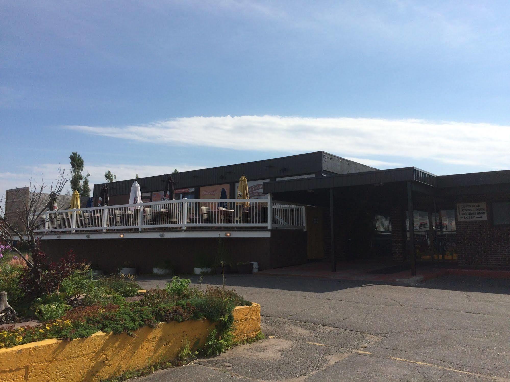 Canadian Motor Hotel Sault Ste. Marie Exterior photo